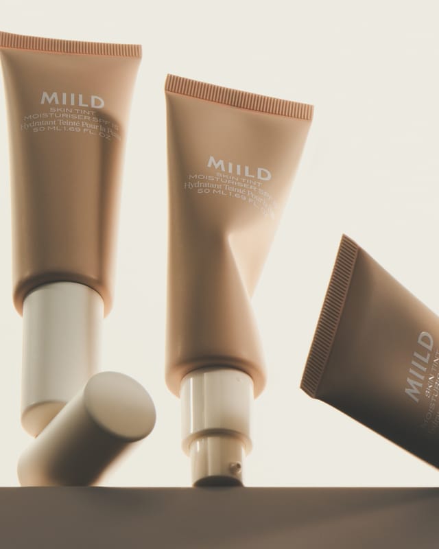 Skin Tint Moisturiser SPF 15 tubes