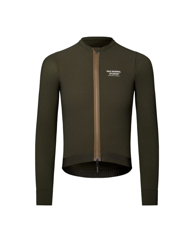 Long-sleeved cycling jacket in olive