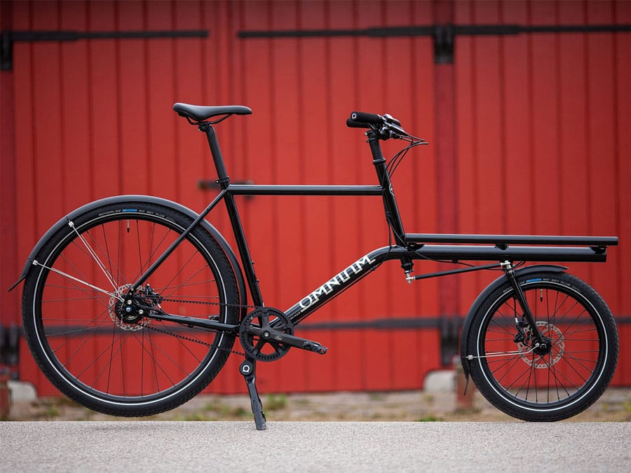 The Mini-Max V3 Belt Drive in black, side view