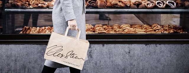 Pastries in the window of a Lagkagehuset bakery