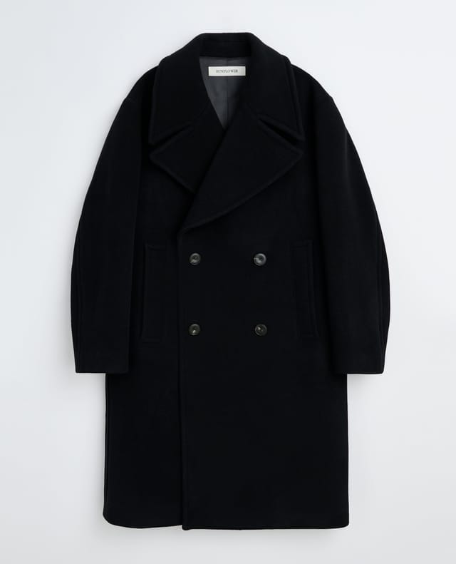 Double-breasted overcoat in black