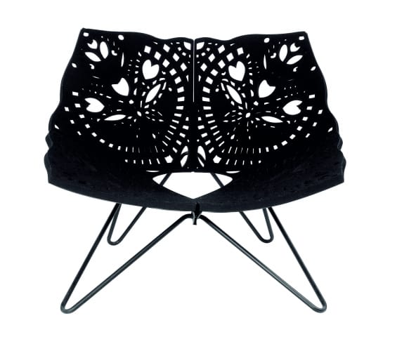 The Prince chair in black, from the front; HAY's shop (archived 2011)