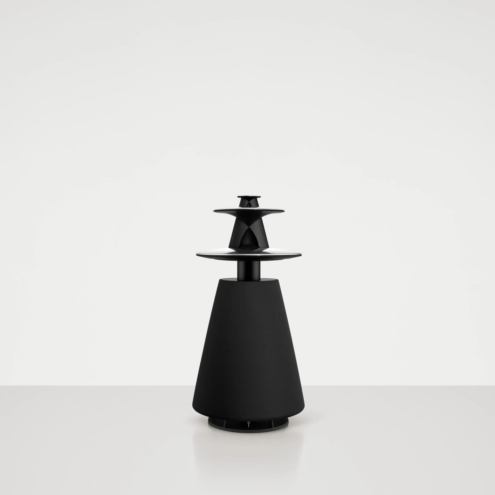 BeoLab 5 in black