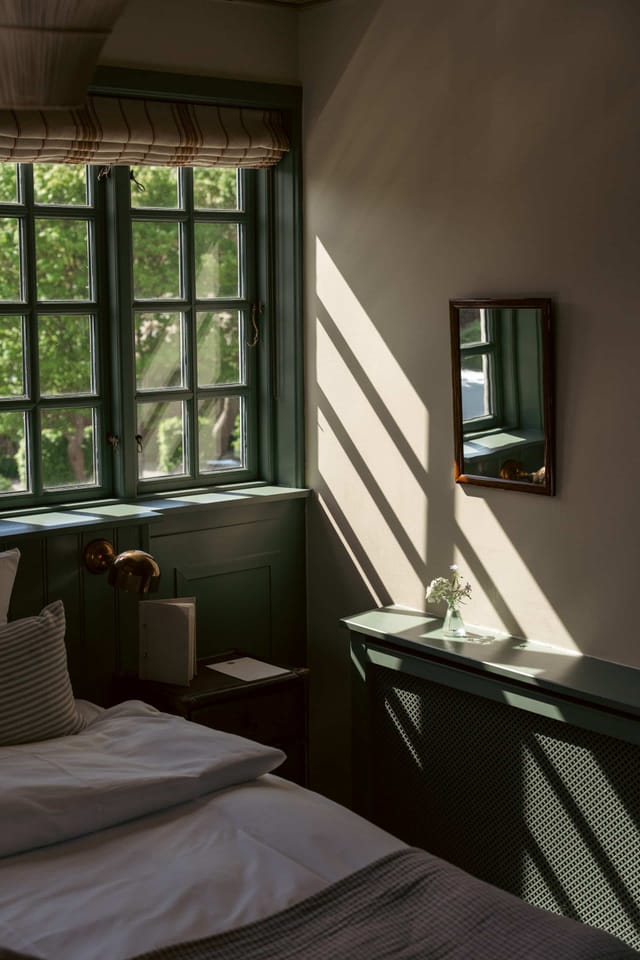 A room with a view of the garden