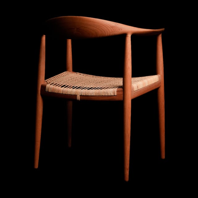 The PP501 Round Chair with a cane seat