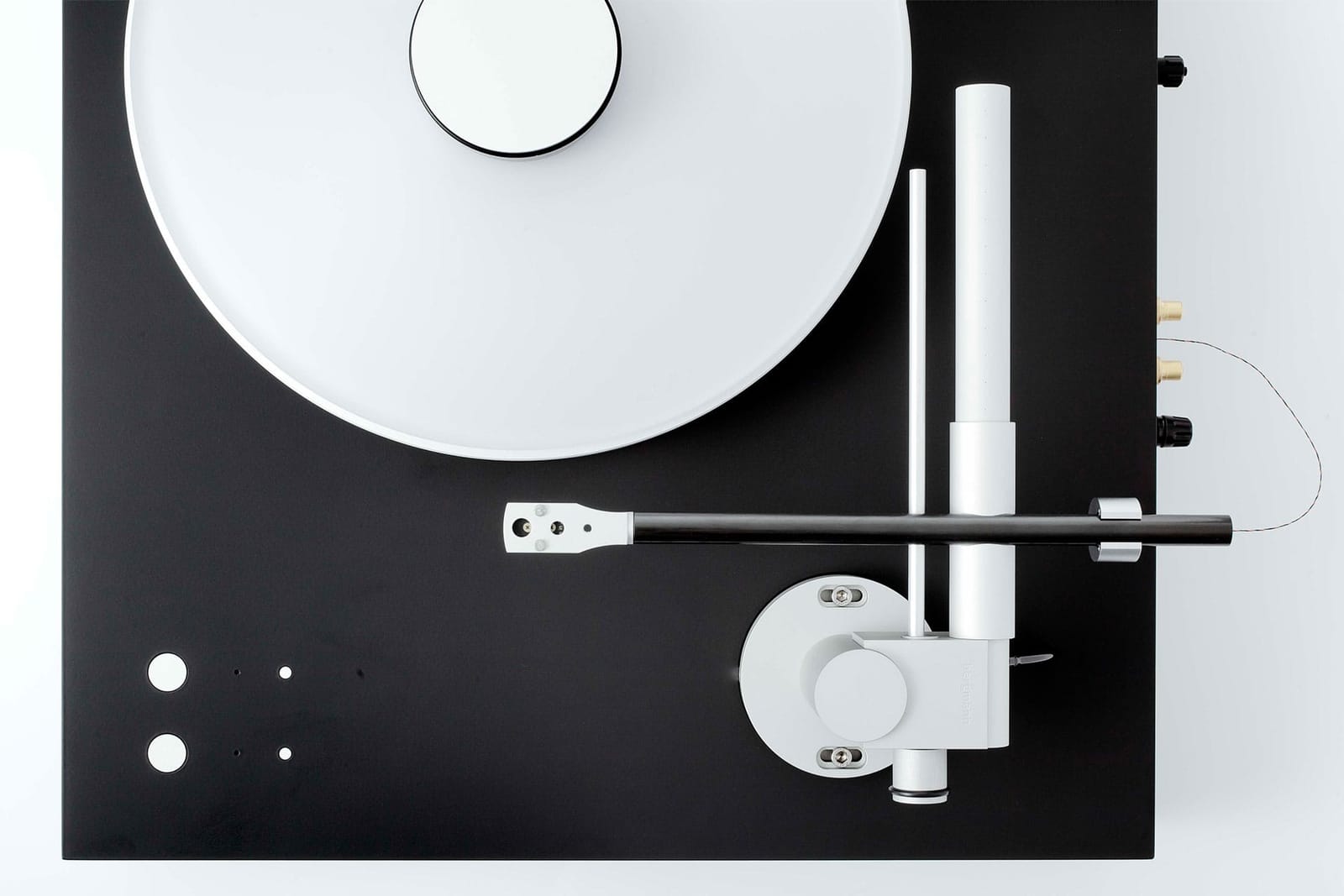 The Magne turntable and its linear-tracking tonearm from above