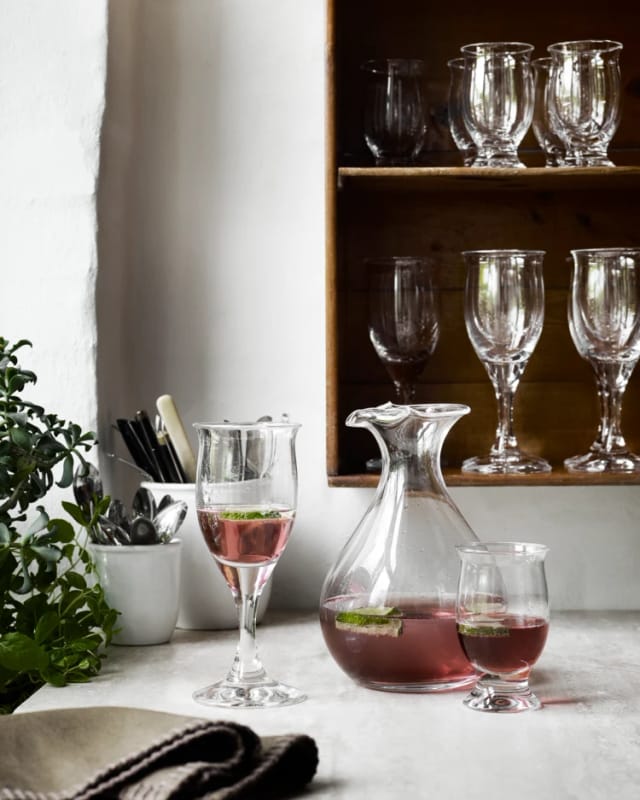 Idéelle glasses and carafe